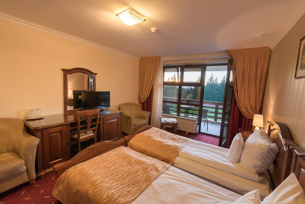 Edelweiss Poiana Hotels Poiana Braşov Oda fotoğraf