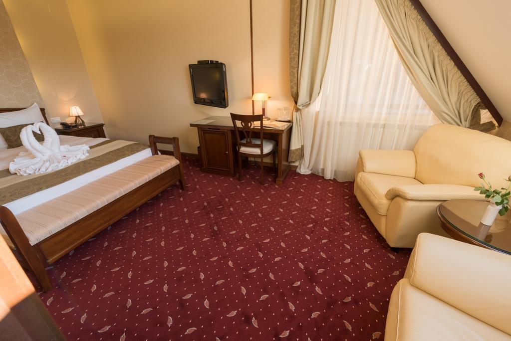 Edelweiss Poiana Hotels Poiana Braşov Dış mekan fotoğraf